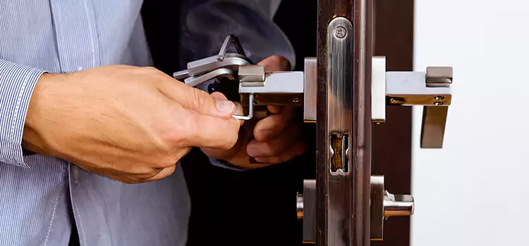 Commercial Door Lock Repair Deerfield