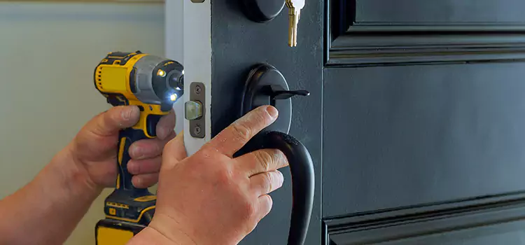 Locksmith Emergency Service Deerfield